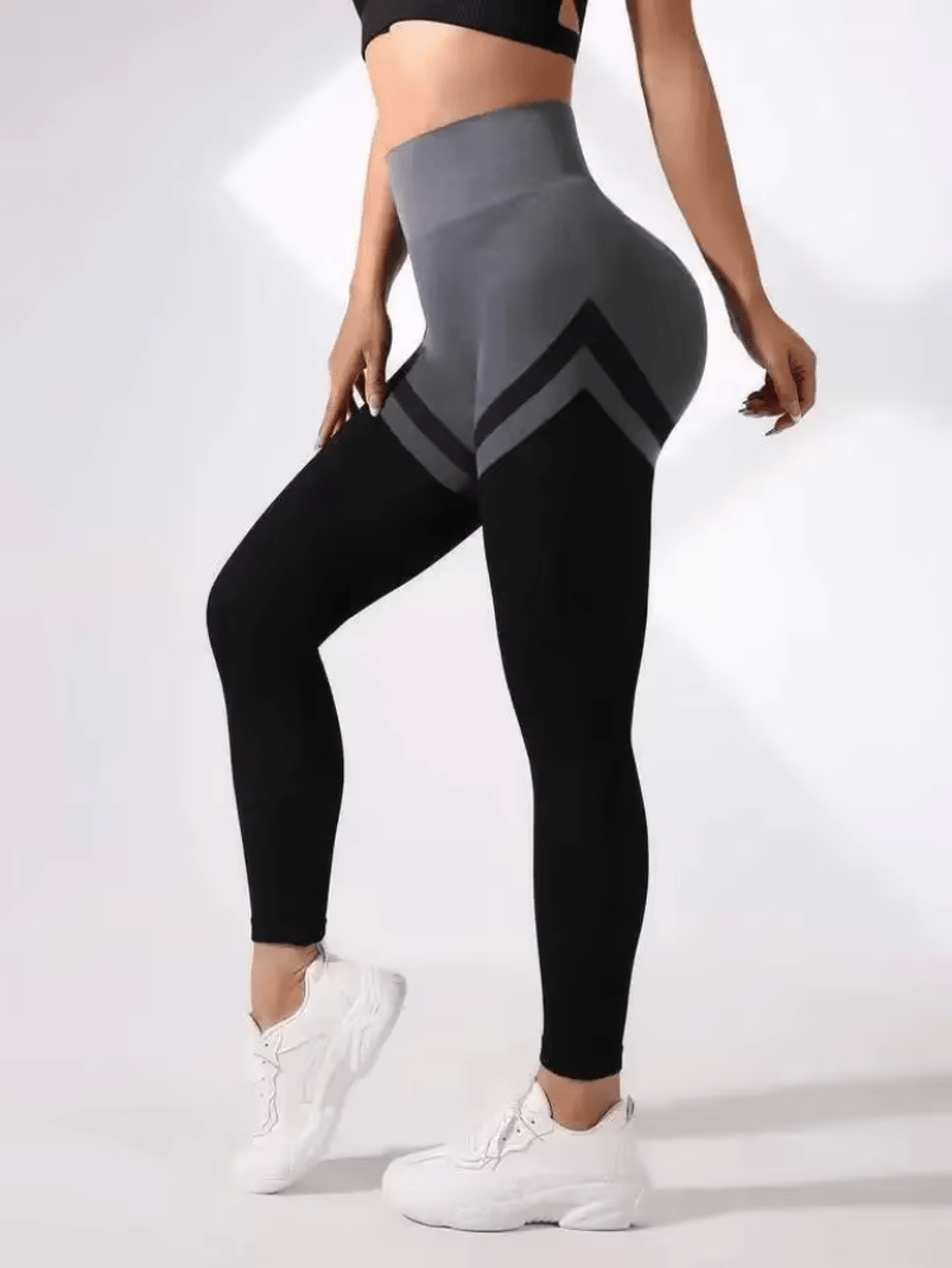 High Waist Striped Seamless Leggings for Yoga and Fitness High Waist Striped Seamless Leggings for Yoga and Fitness