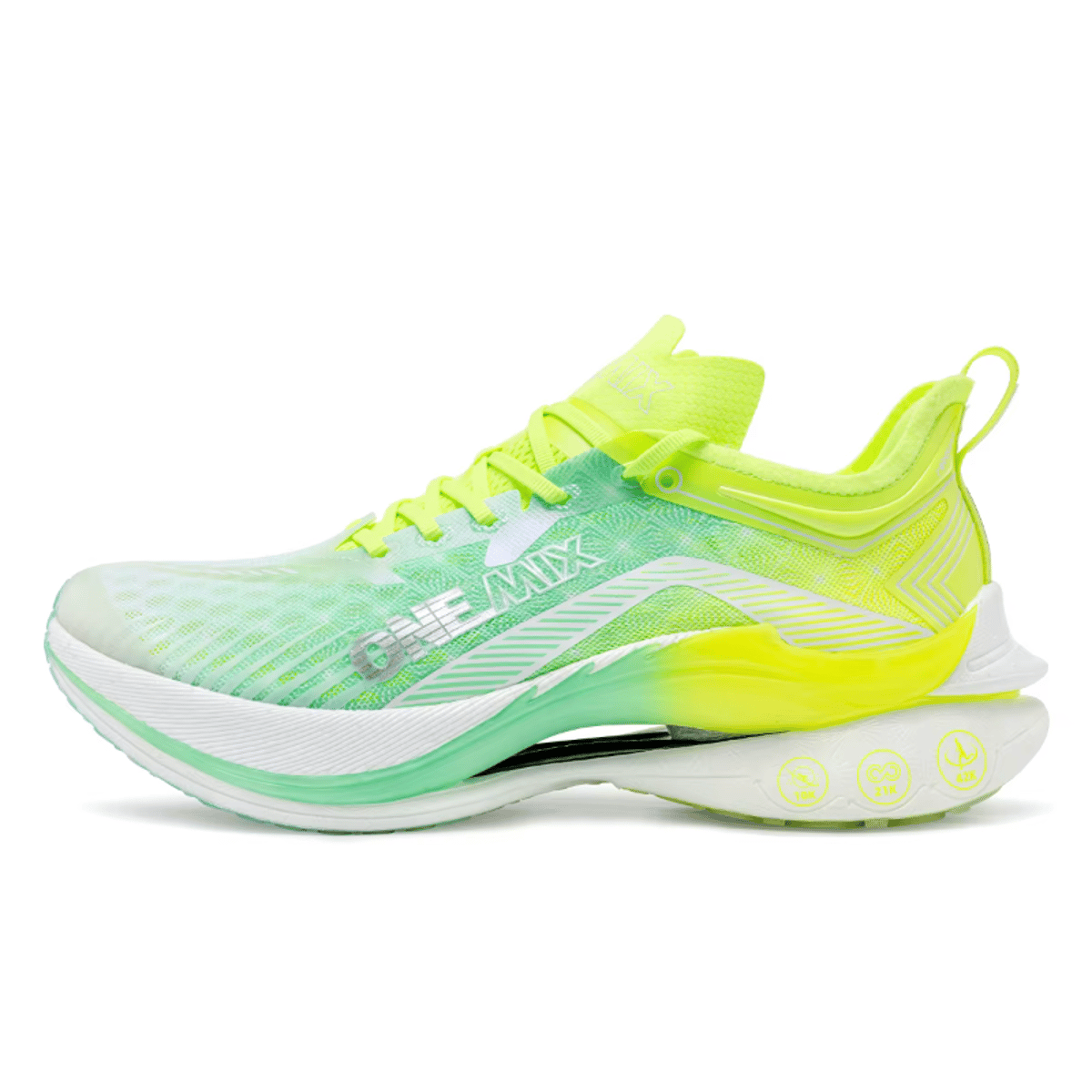 Ultra-light Marathon Running Shoes with Carbon Plate and Cushioning