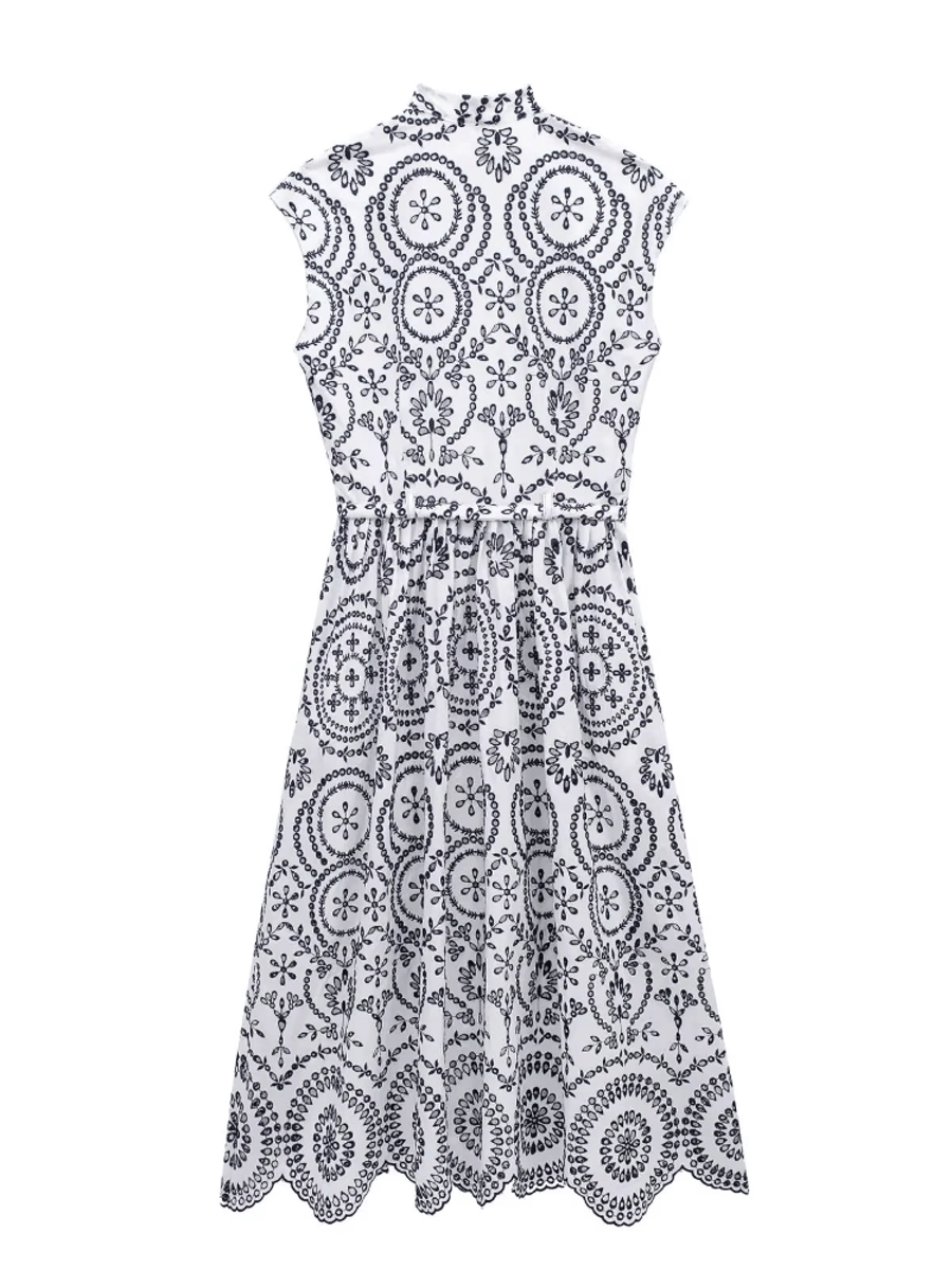 Elegant Embroidered Midi Dress with V-Neck and Belt Xnwmnz - Women's Midi Dresses 1