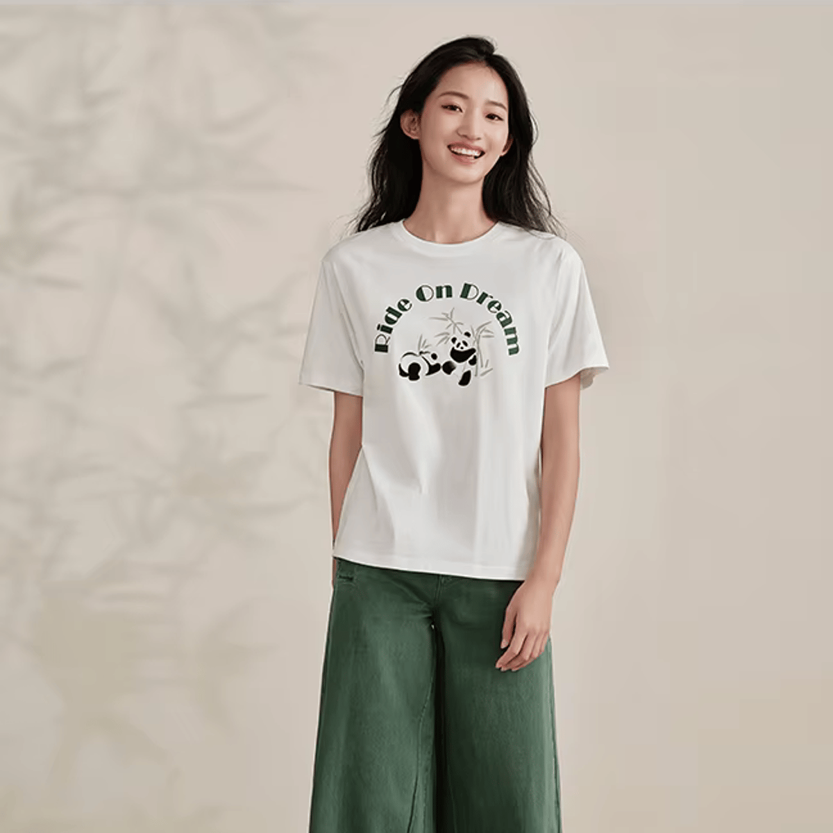 Loose Fit Cotton T-Shirt with Panda Print – Trendy Summer Casual Look Semir - Women's Casual T-Shirt 4