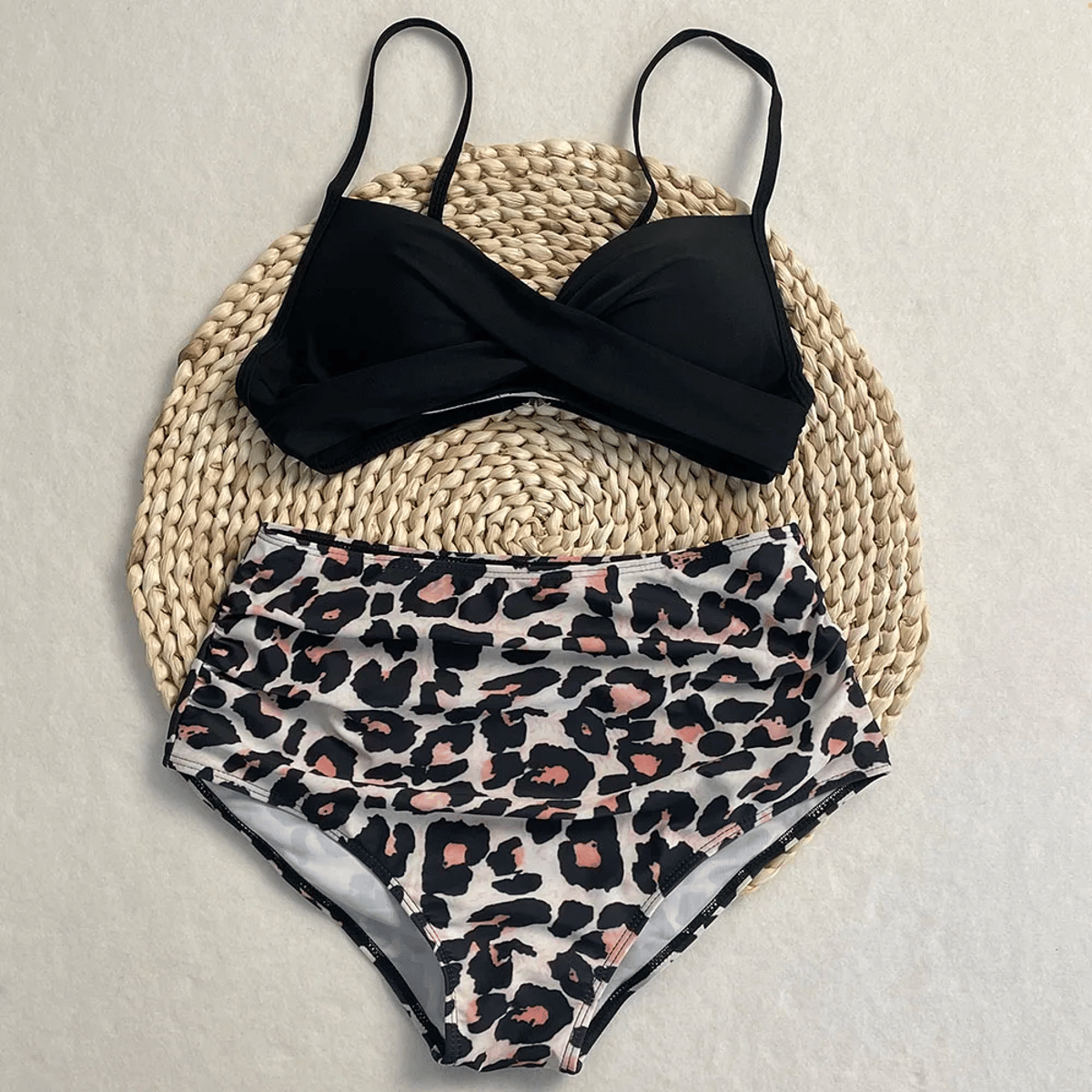 High Waist Bikini Set with Adjustable Fit and Leopard Print