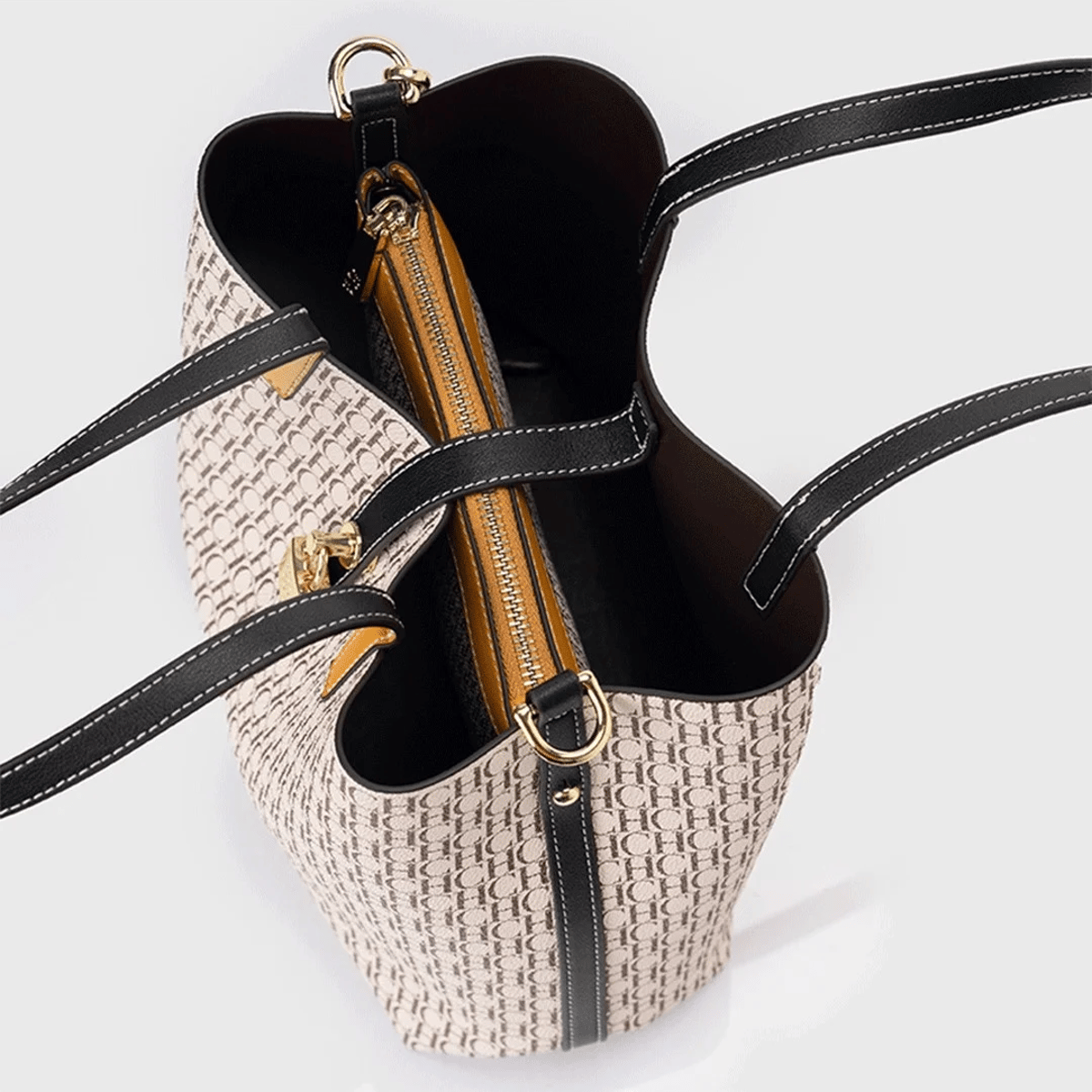 Versatile Large Leather Tote Bag with Letter Print Design