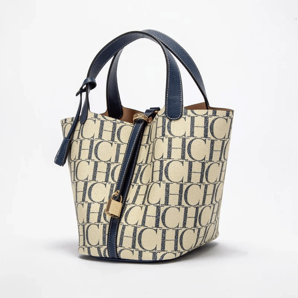 Large Capacity Alphabet Print Tote for Travel and Commuting Chch - Women's Tote Bags