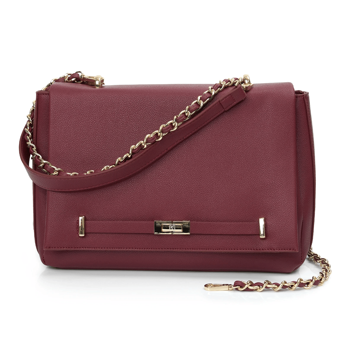 Minimalist Flap Chain Shoulder Bag with Letter Print Design