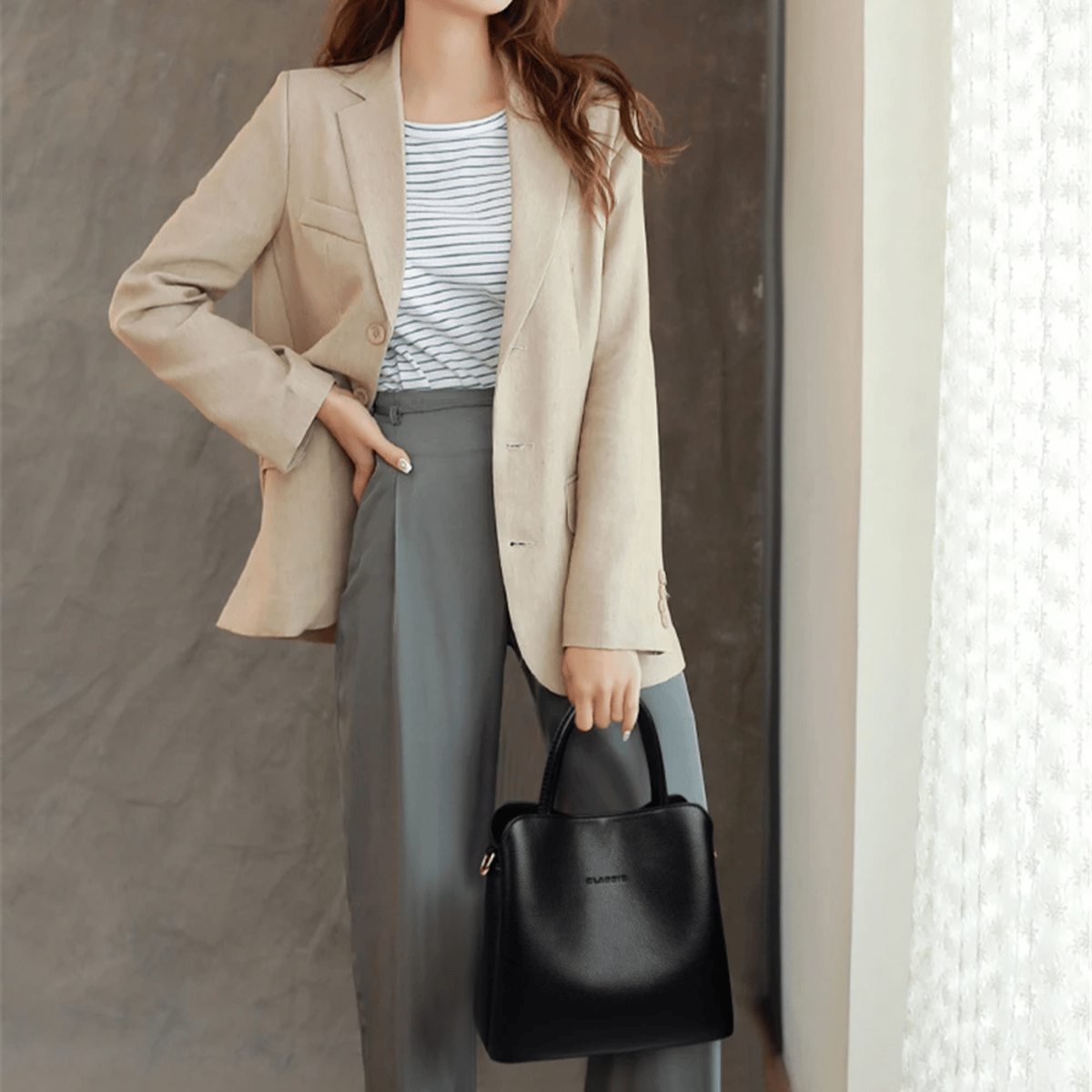 Luxury Genuine Leather Handbag with Multiple Pockets for Women Luxury Genuine Leather Handbag with Multiple Pockets for Women