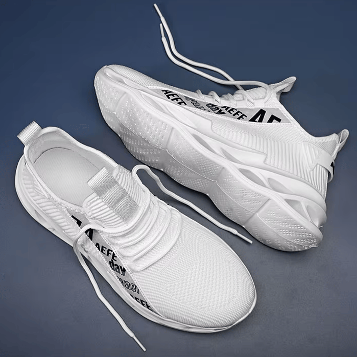 Men’s Outdoor Mesh Sneakers with Lightweight Anti-Slip Design