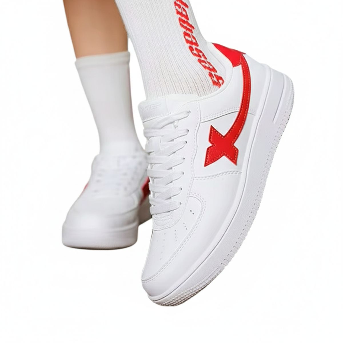 Xtep - Women's Low Top Sneakers 1