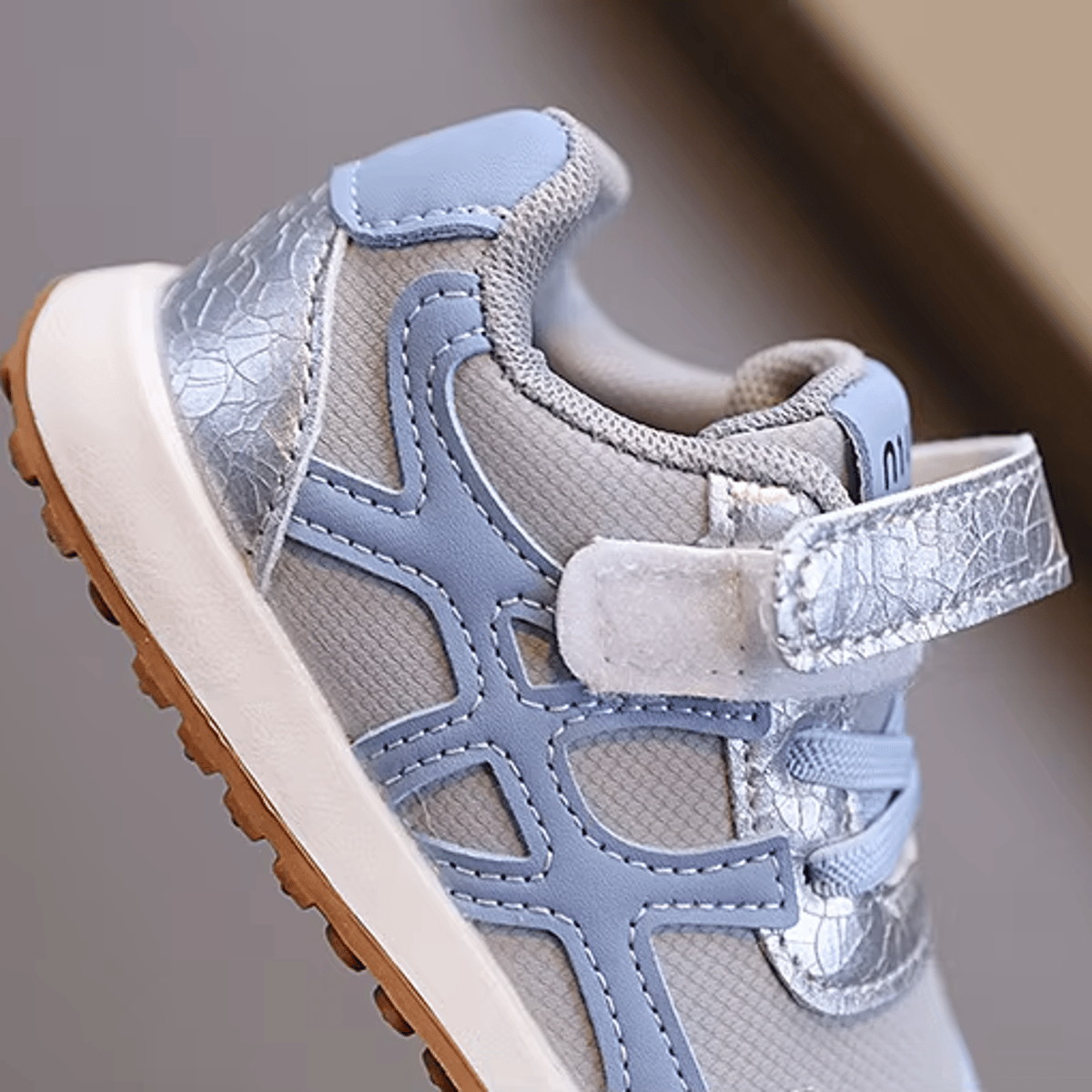 Kids Lightweight Non-Slip Sneakers with Soft Sole and Hook Loop Kids Lightweight Non-Slip Sneakers with Soft Sole and Hook Loop