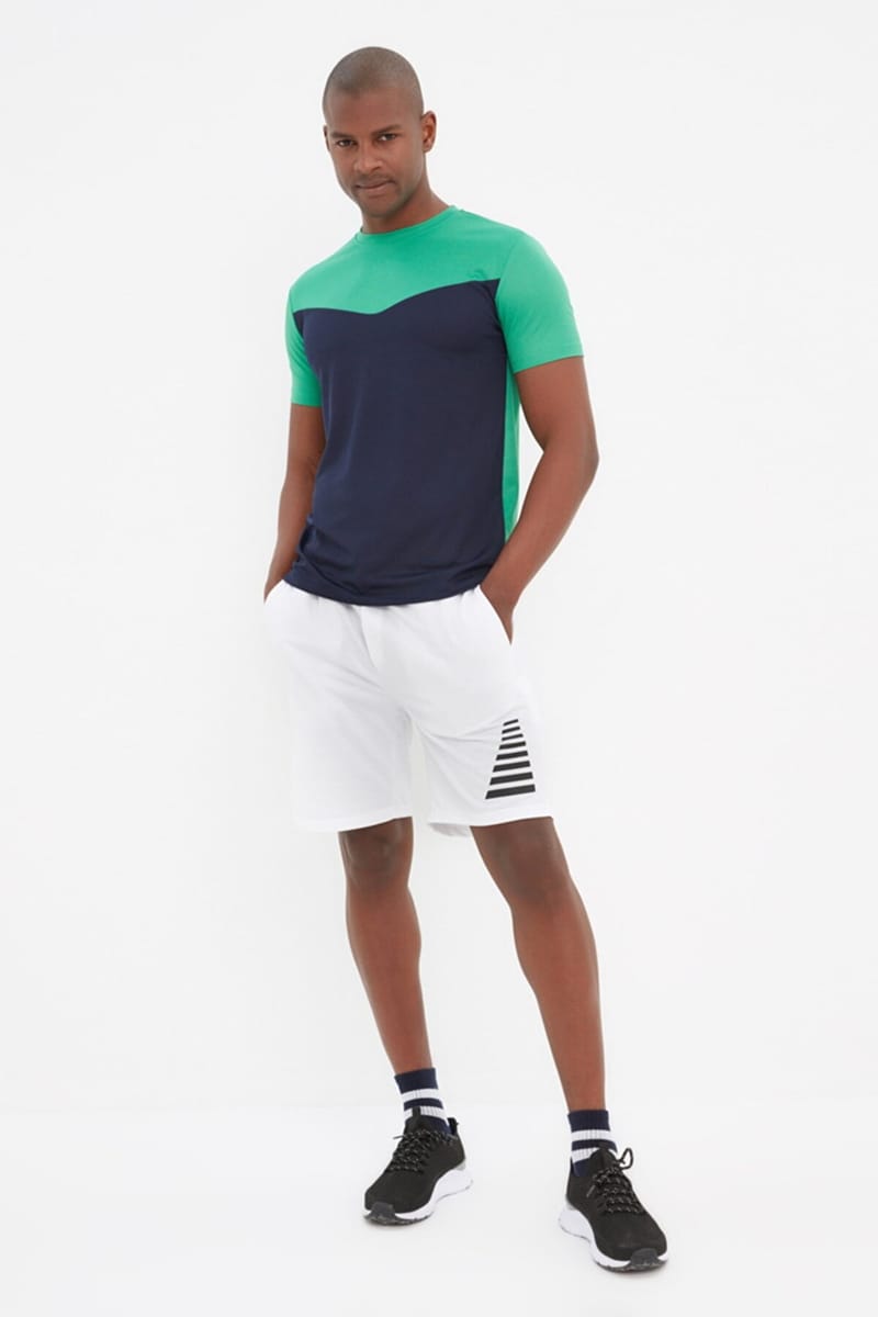 Regular Fit Solid Shorts - Casual Shorts 44