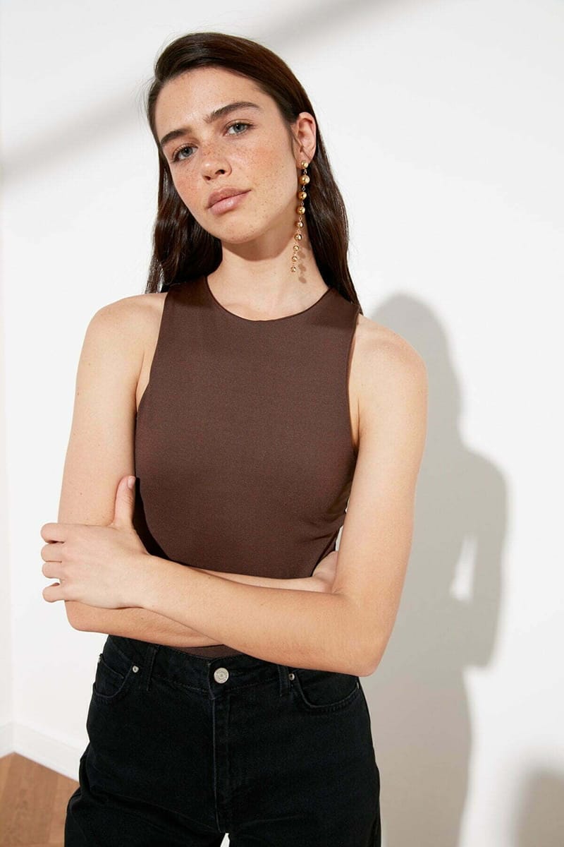 Crew Neck Knitted Body - Sleeveless Tops 52