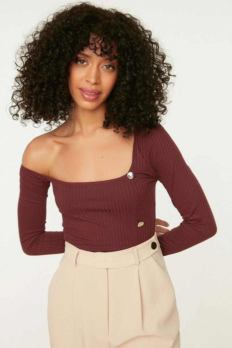 2_org_zoom Button Detail Knitted Body - Casual Tops 20