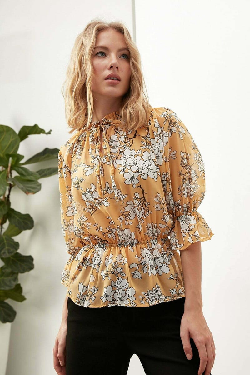 Floral Print Woven Top - Long Sleeve Tops 16