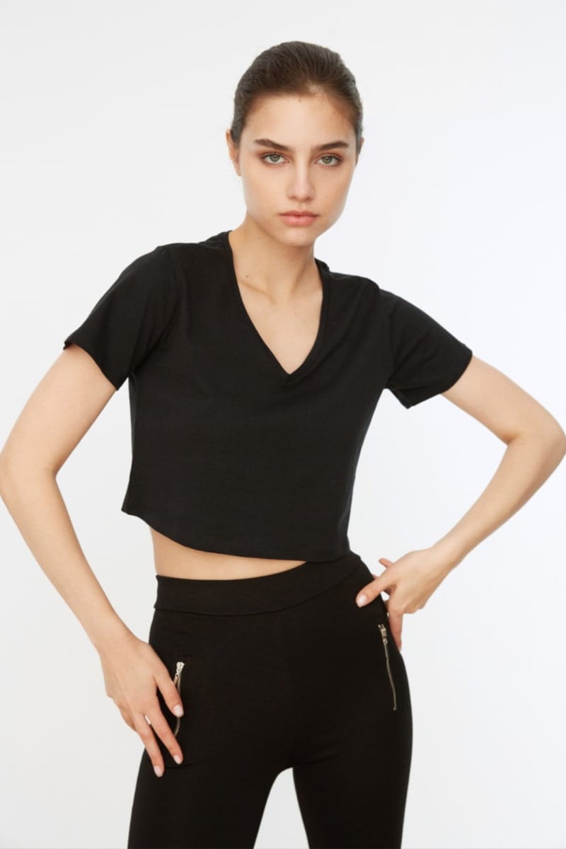 V-Neck Crop T-Shirt - Casual T-Shirt 22
