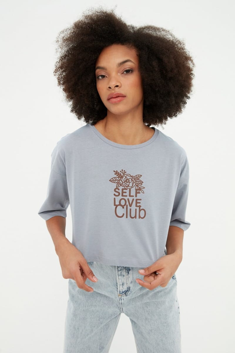 Crew Neck Printed Crop T-Shirt - Casual T-Shirt 21