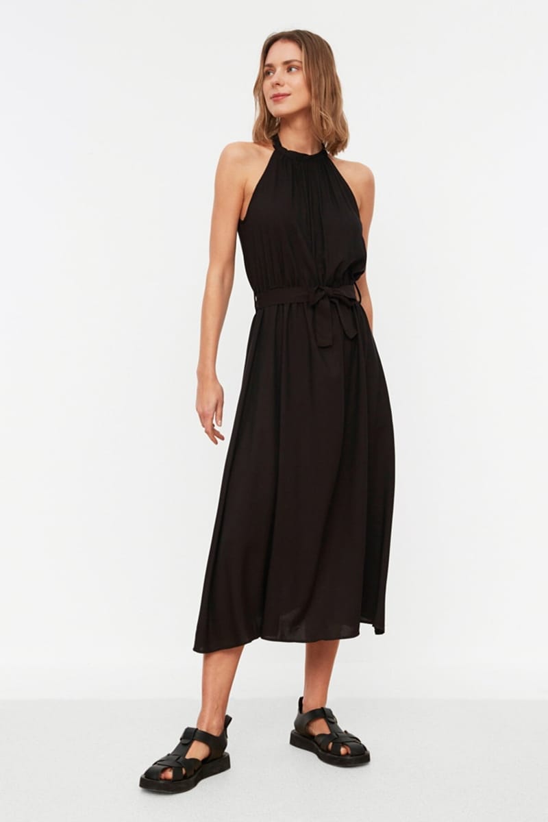 Halter Neck Pleated Dress - Midi Dresses 46