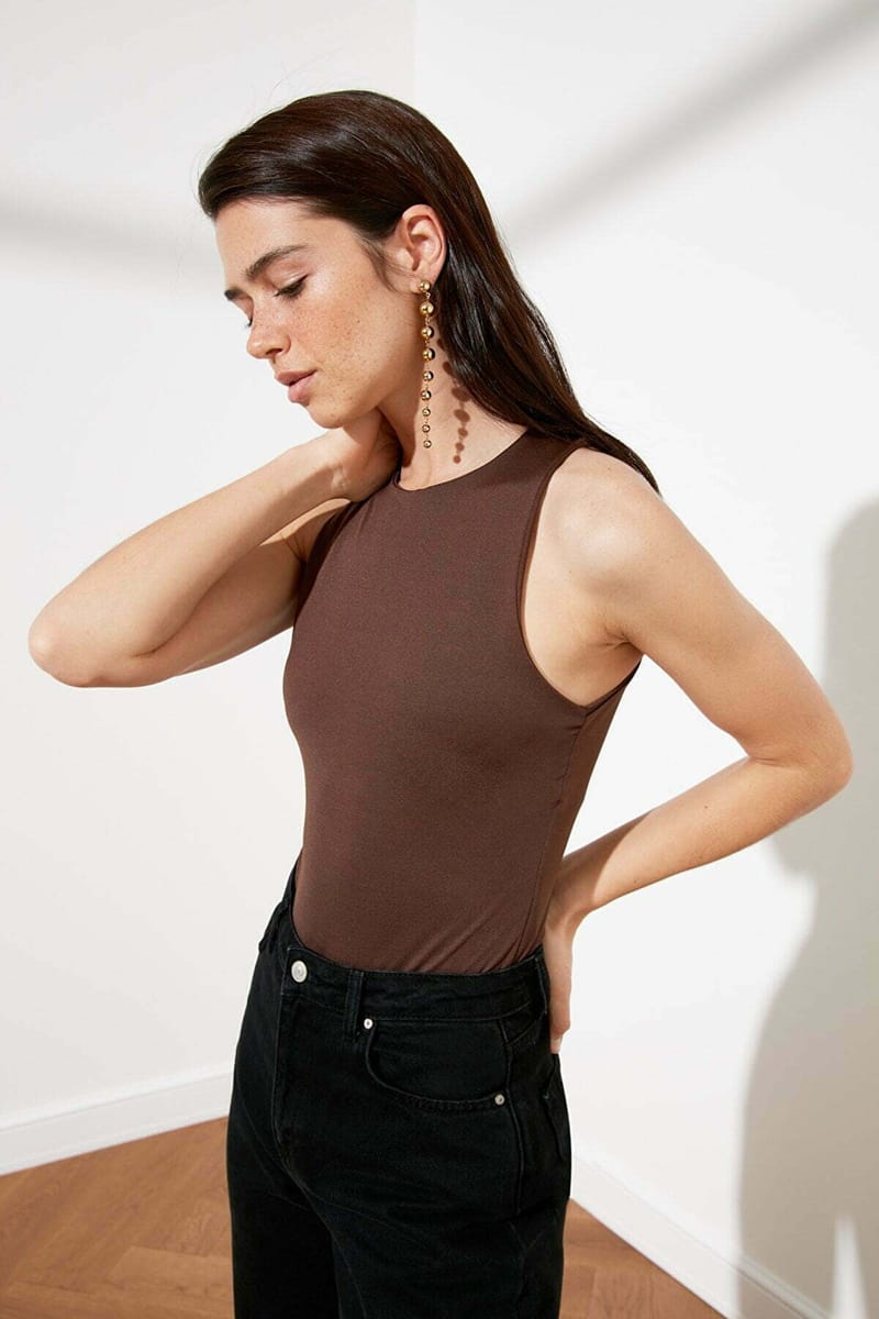 Crew Neck Knitted Body - Sleeveless Tops 53