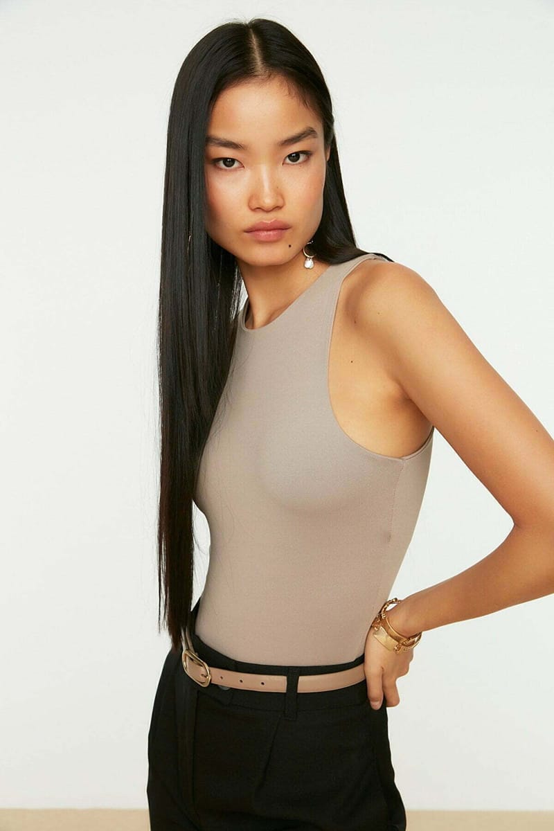 Crew Neck Knitted Body - Sleeveless Tops 83