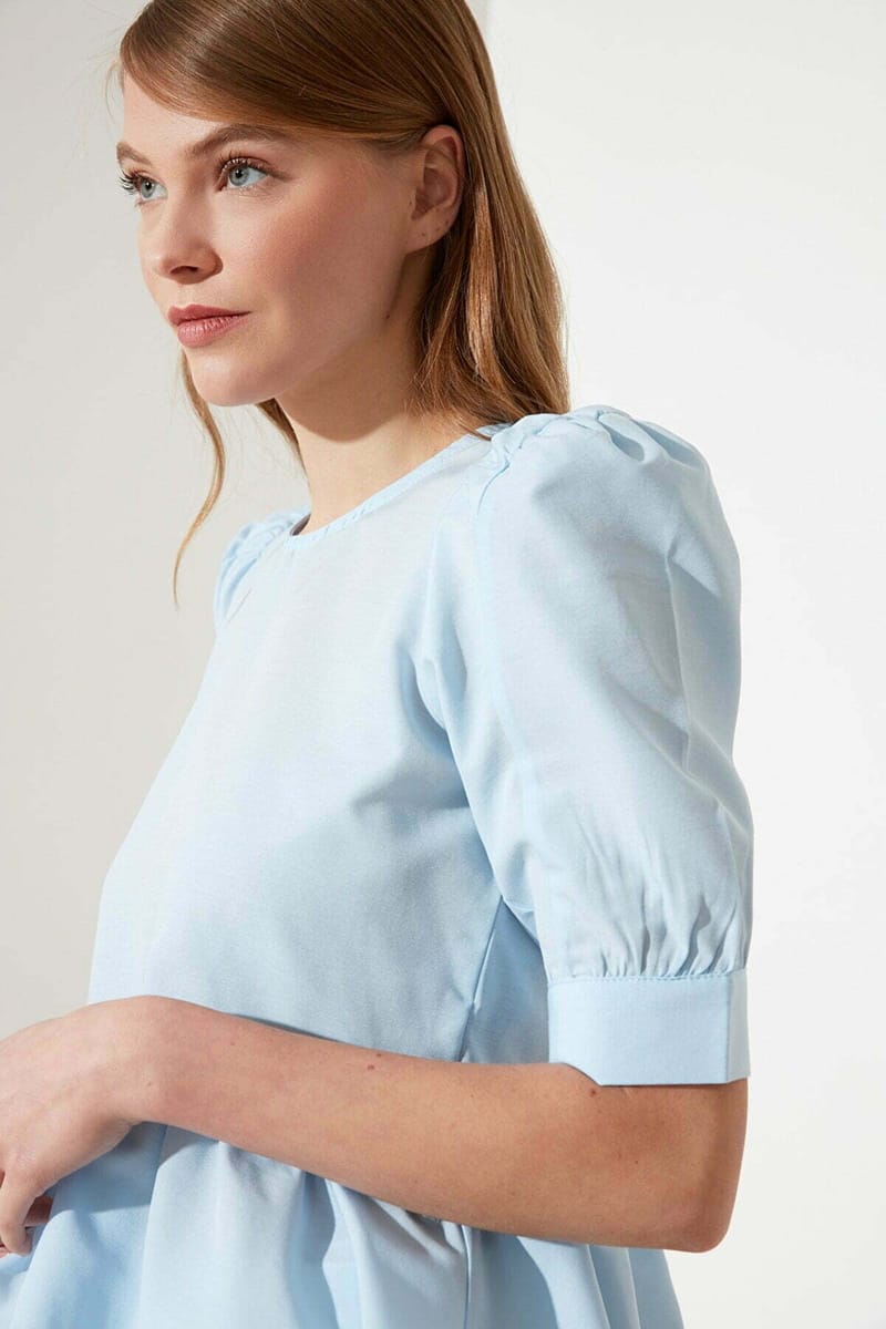 Puff Sleeve Peplum Top - Short Sleeve Tops 38