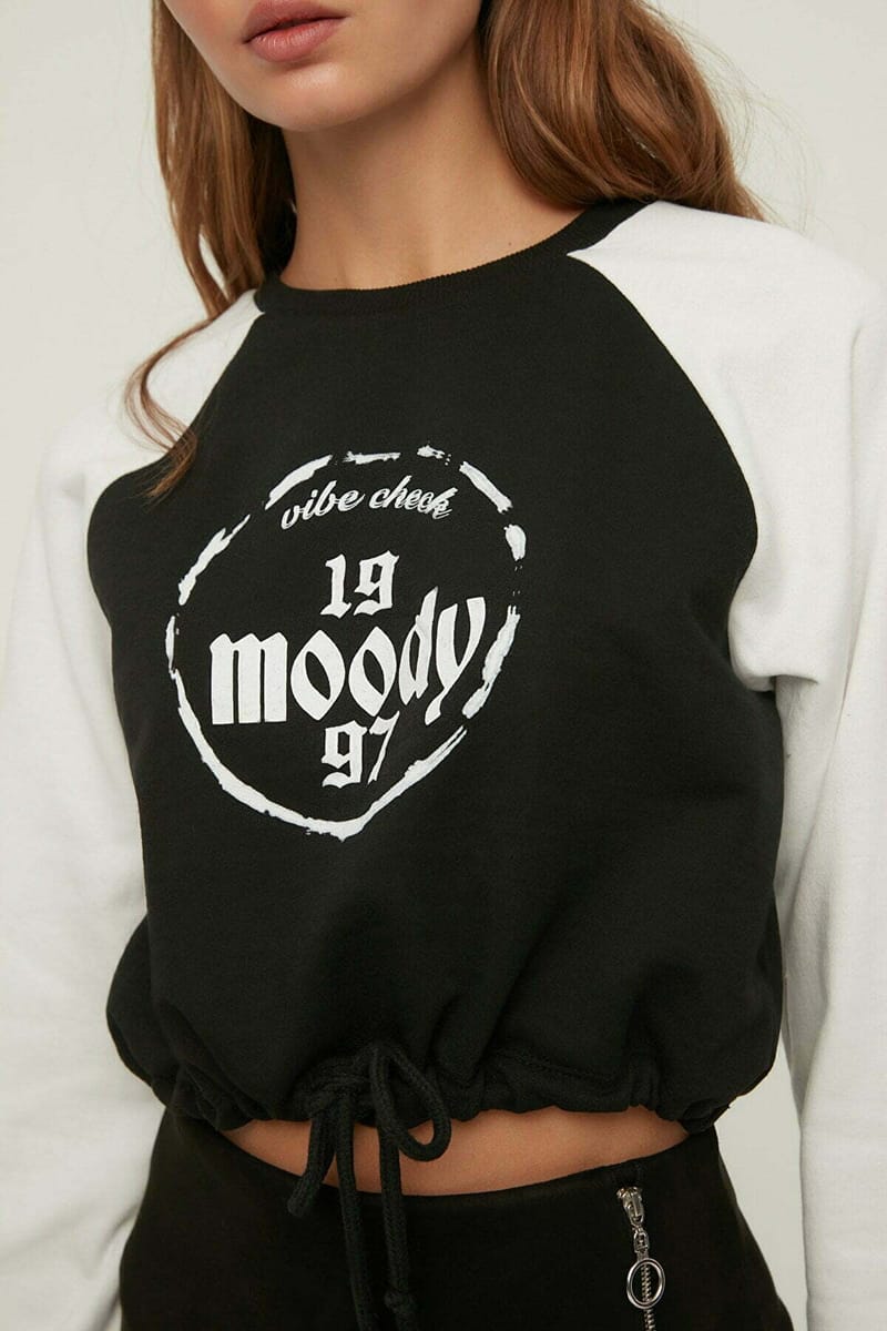 4_org_zoom Colorblock Tie Detail Crop Sweatshirt - Sweatshirts 37