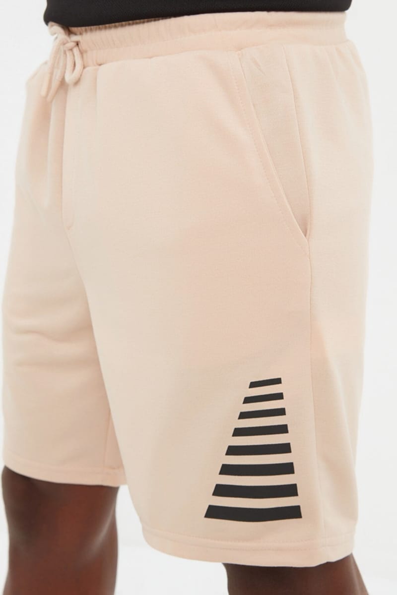 Regular Fit Solid Shorts - Casual Shorts 27