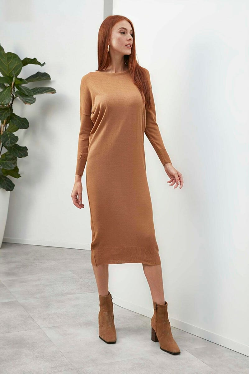 Crew Neck Knitted Dress - Midi Dresses 19