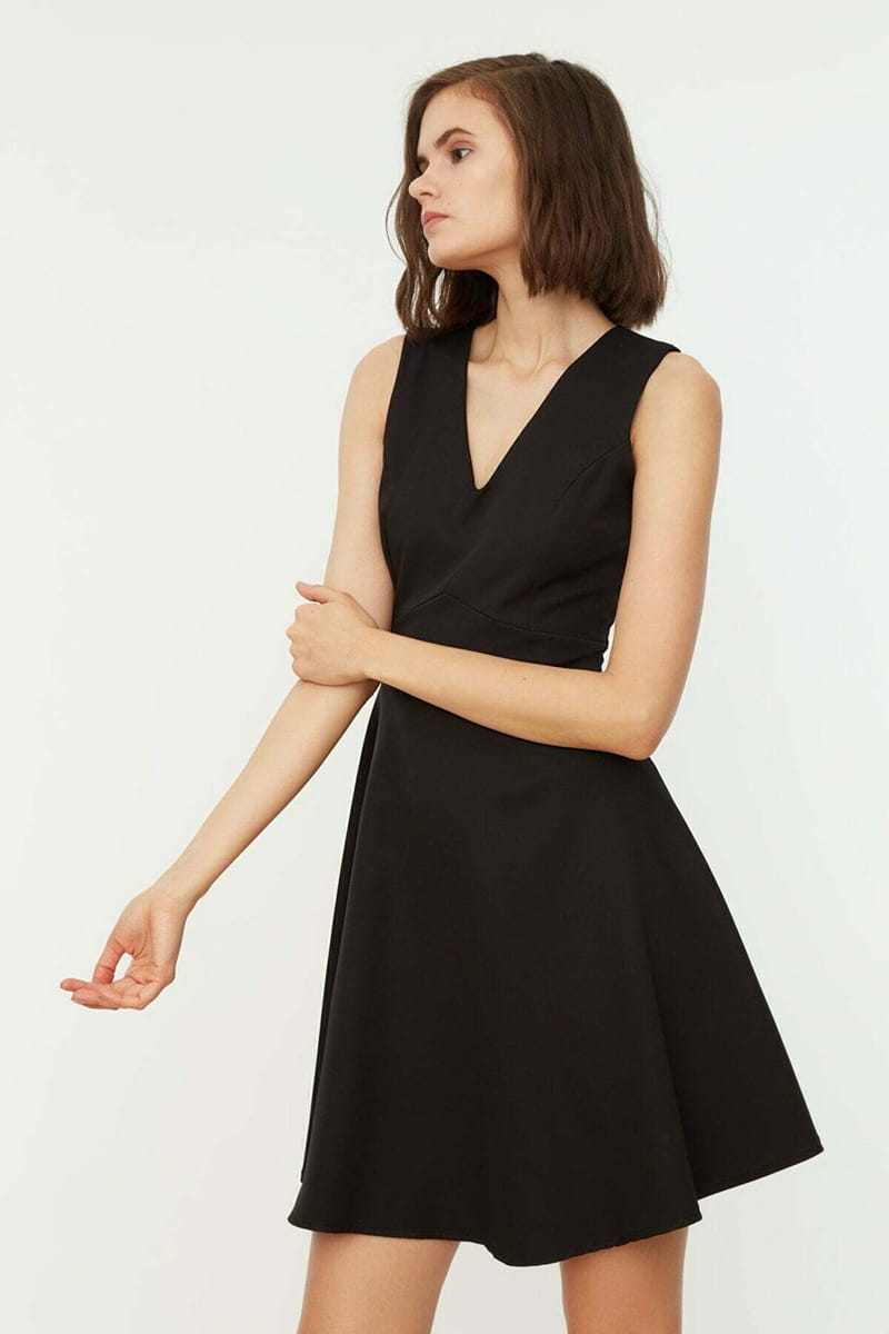 5_org_zoom Basic V-Neck Short Dress - Mini Dresses 31
