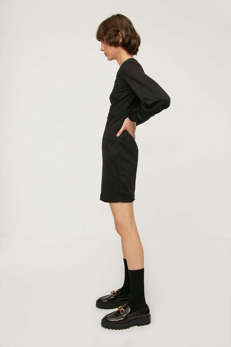 5_org_zoom Women's Solid Knitted Dress - Mini Dresses 17