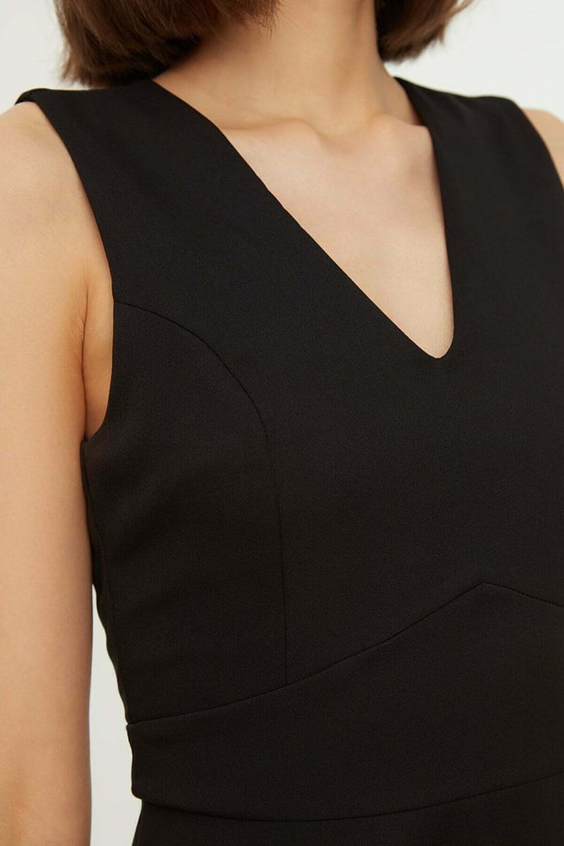 7_org_zoom Basic V-Neck Short Dress - Mini Dresses 33