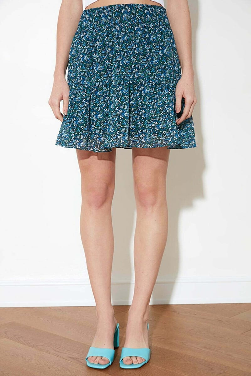Floral Print Mini Skirt - Mini Skirts 39