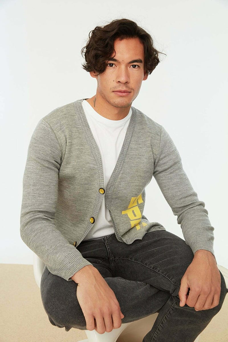 Slogan Knitted V-Neck Cardigan - Cardigans 29