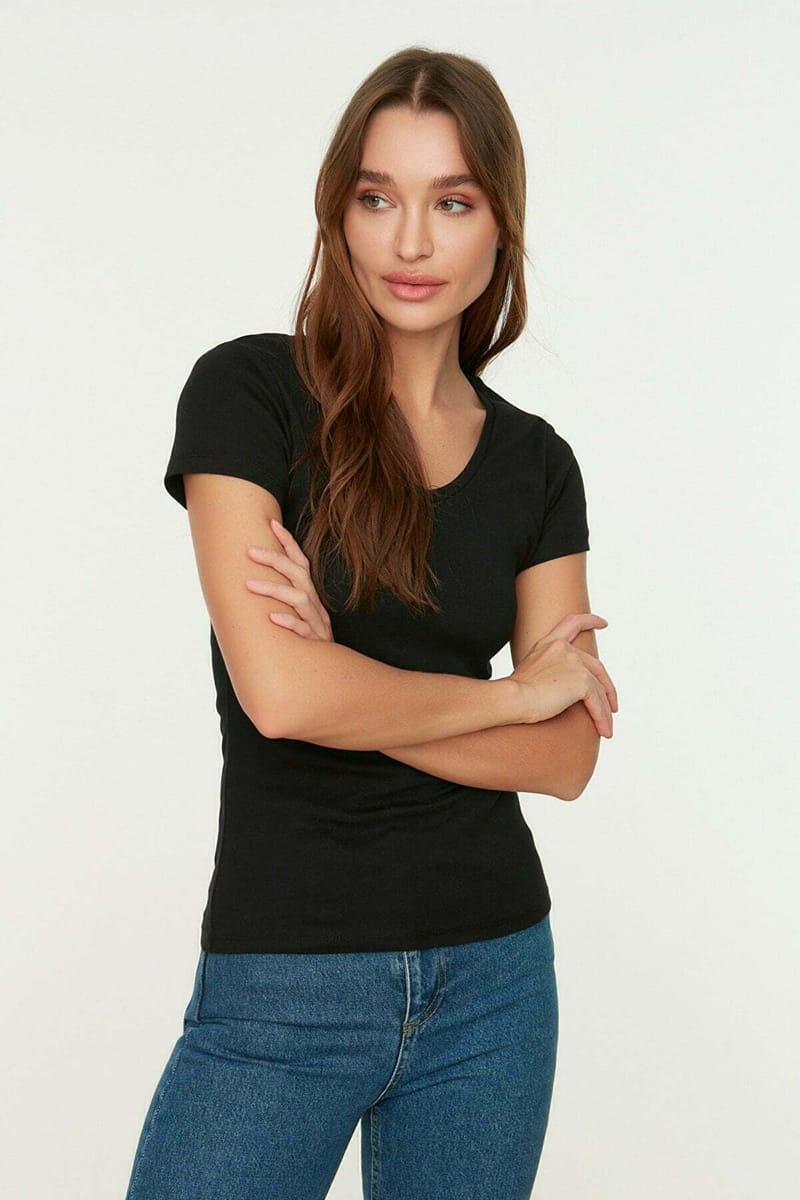 Trendyol - Women's Casual T-Shirt 1