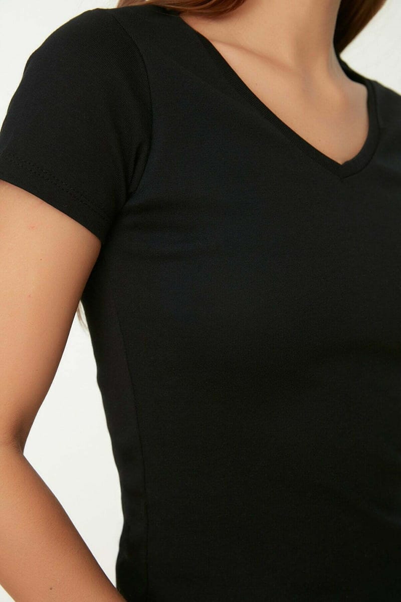 Trendyol - Women's Casual T-Shirt 3