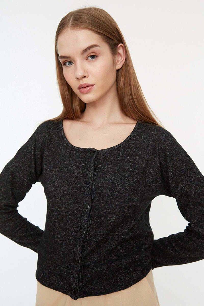 Black Button Down Cropped Knitted Women's Cardigan - Cardigans 16