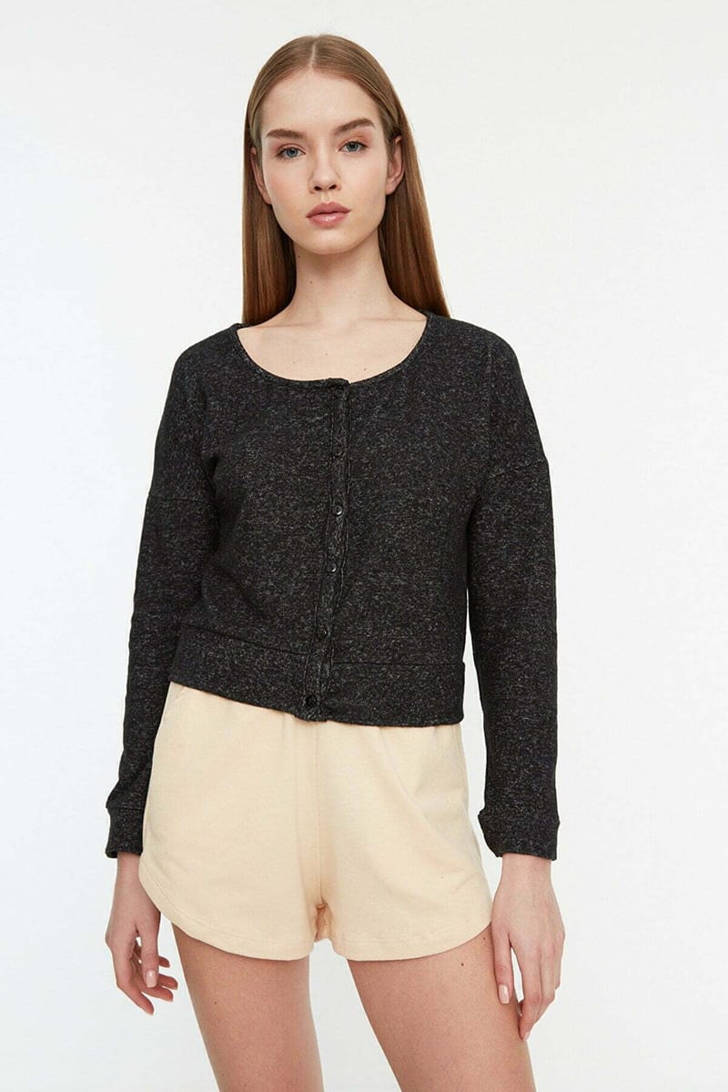 Black Button Down Cropped Knitted Women's Cardigan - Cardigans 15