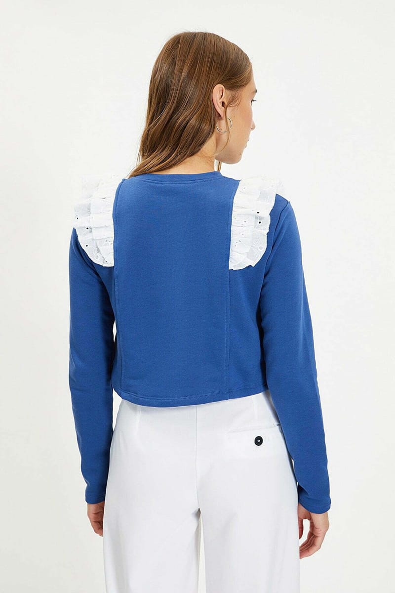 Lace Detail Sweatshirt Lace Detail Sweatshirt - Sweatshirts 44