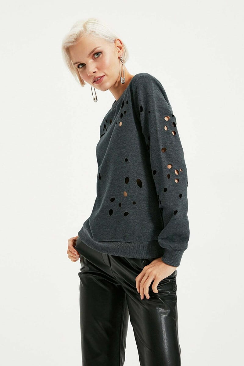 Crew Neck Cut Out Detail Sweatshirt Crew Neck Cut Out Detail Sweatshirt - Sweatshirts 23