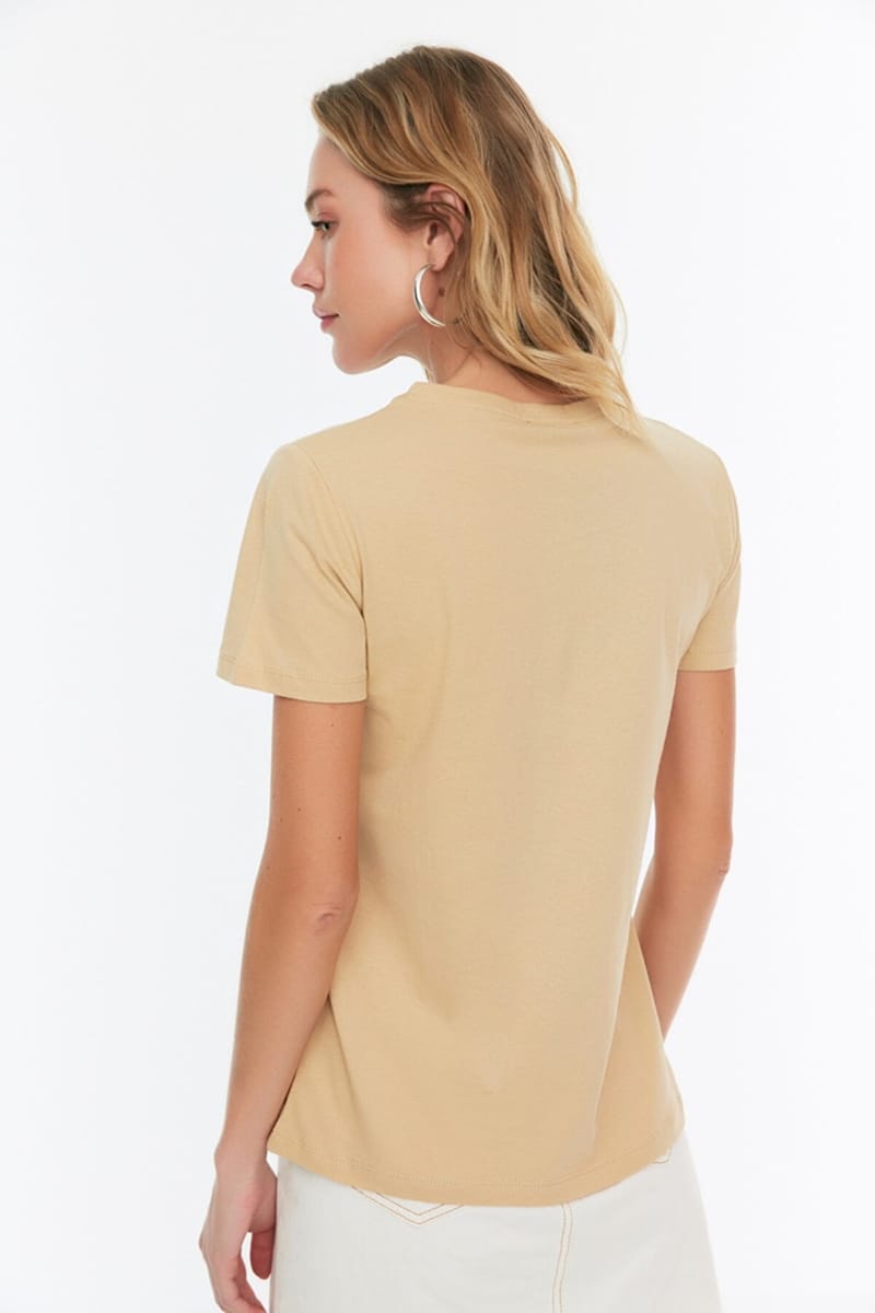 Trendyol - Women's Casual T-Shirt 3