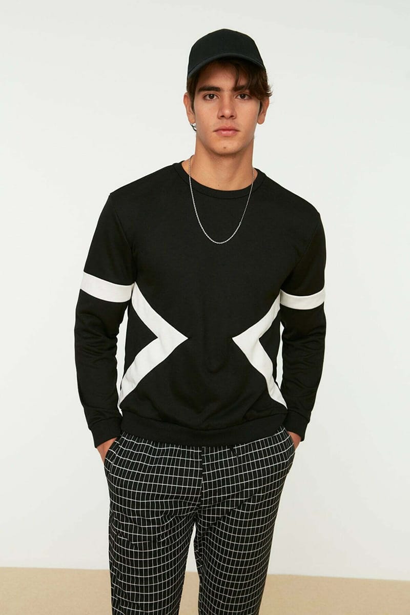 Stripe Detail Black Sweatshirt - Sweatshirts 27