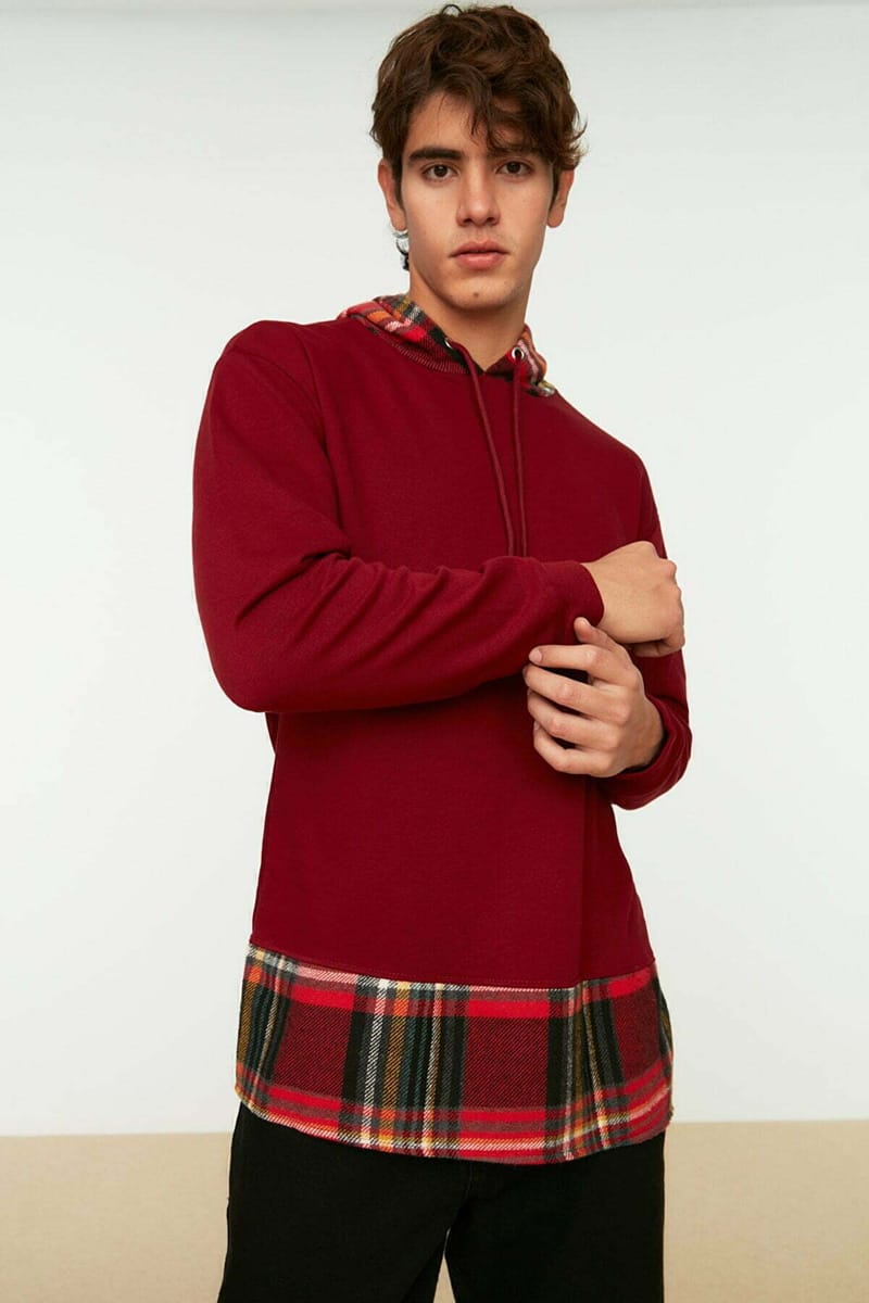 Red With Patern Essential Men's Hoodie - Hoodies 18