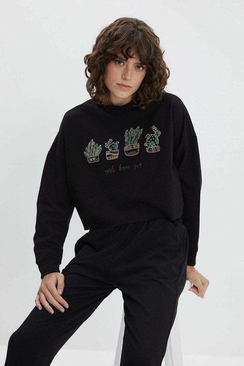 Loose Crop Printed Knitted Sweatshirt Trendyol - Women's Sweatshirts 72
