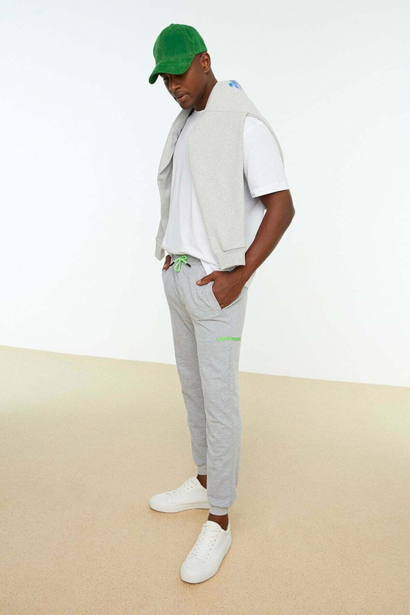 Grey Drawstring Cuffed Men's Sweatpants Grey Drawstring Cuffed Men's Sweatpants - Sweatpants 32