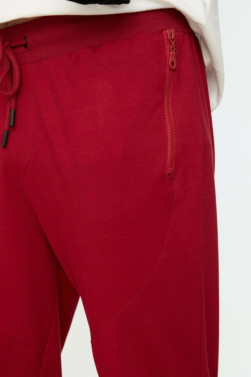 Red Essential Zipped Pocket Men’s Sweatpants - Sweatpants 33