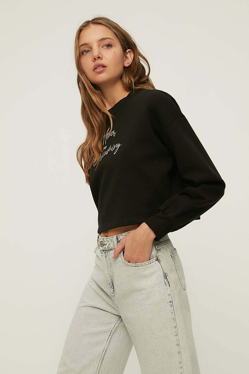 Printed Crop Sweatshirt - Sweatshirts 61