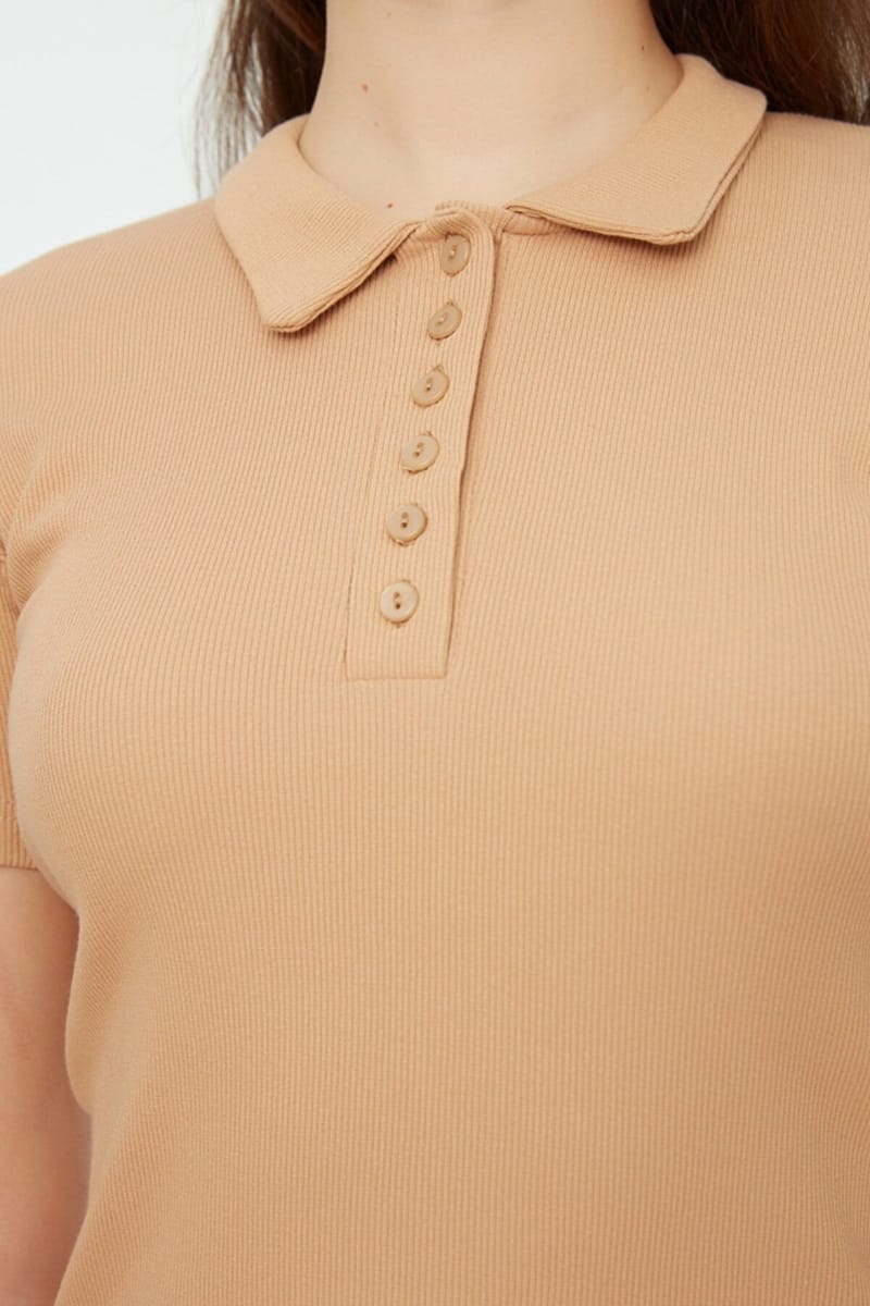 Trendyol - Women's Short Sleeve Tops 25