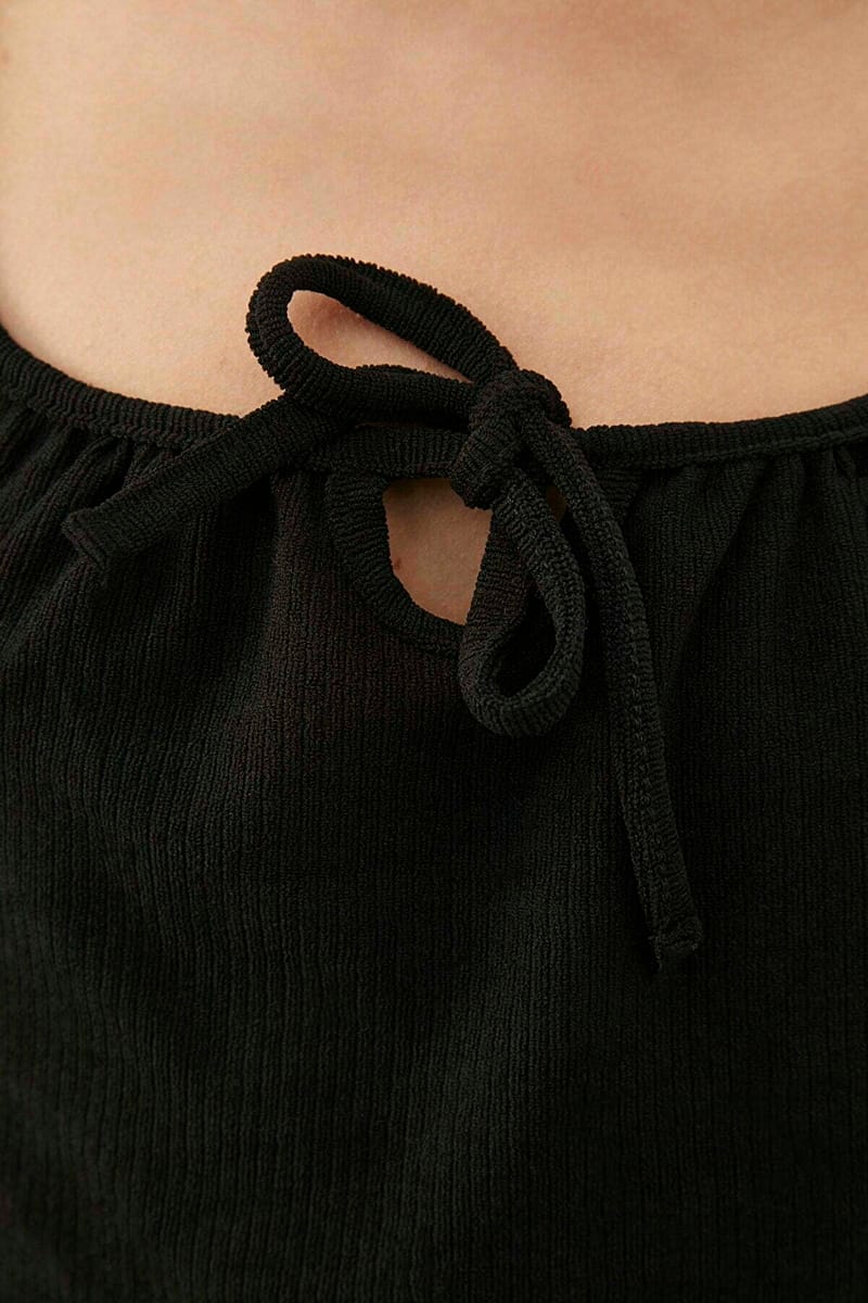 Trendyol - Women's Cropped Tops 35