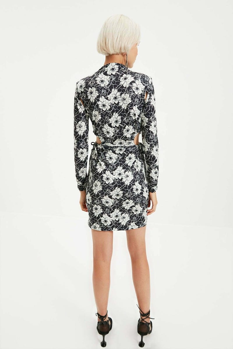 Waist Detailed Dress Trendyol - Women's Mini Dresses 4