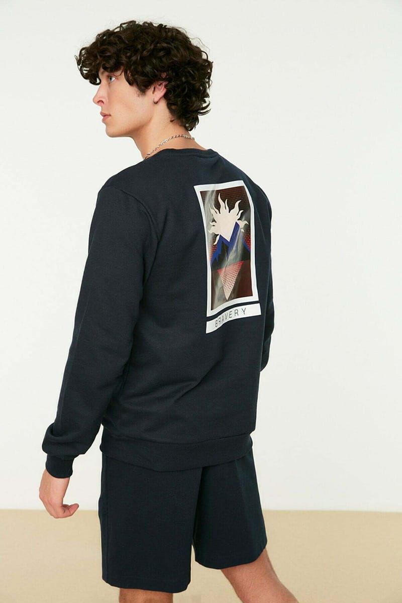 Back Print Sweatshirt Trendyol - Men's Sweatshirts 21