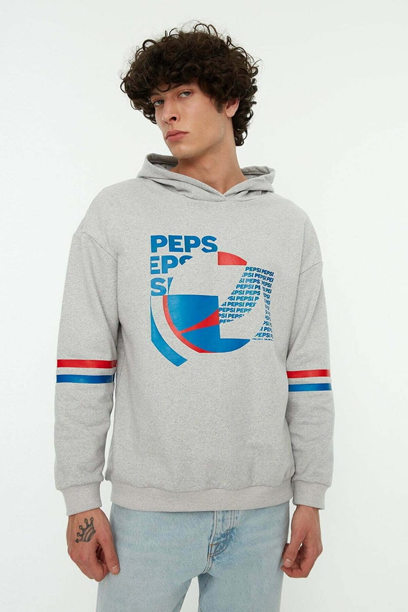 Pepsico Printed Sweatshirt Trendyol - Women's Hoodies 20