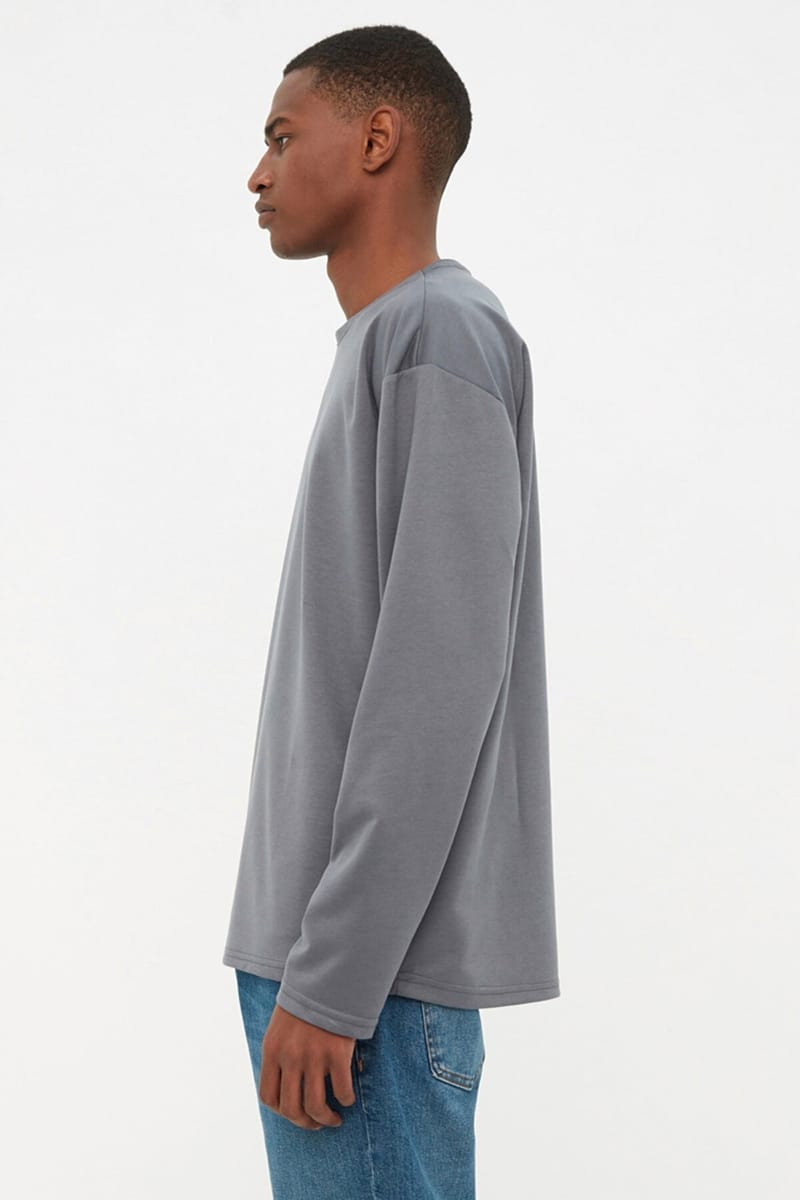 Essential Crew Neck Long Sleeve Oversized Men's T-Shirt - Long Sleeve T-Shirt 35