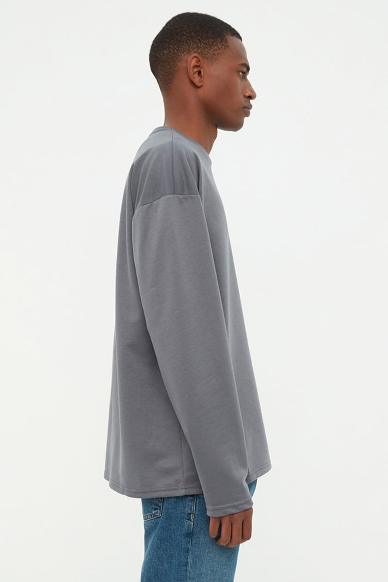 Essential Crew Neck Long Sleeve Oversized Men's T-Shirt - Long Sleeve T-Shirt 36